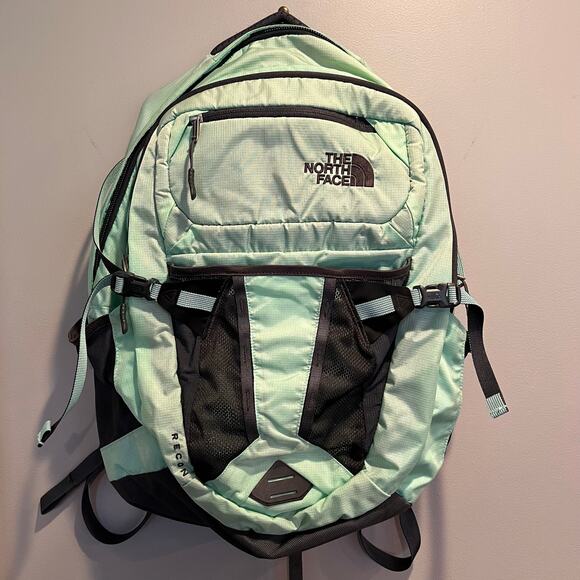The North Face Recon Backpack Mint Green 20" Nylon Flexvent Hiking Performance - Picture 1 of 9